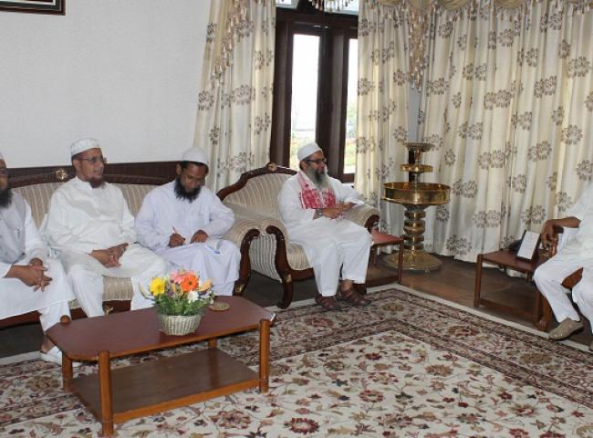 Maulana Mahmood Madani meets Assam Governor
