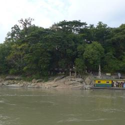 Approaching Umananda temple..