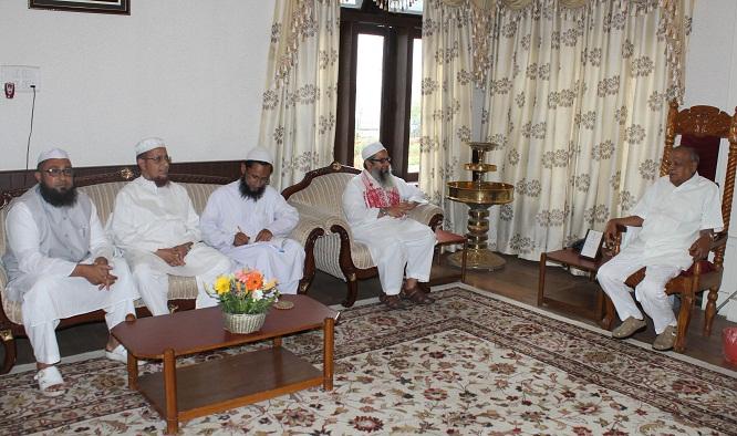 Maulana Mahmood Madani meets Assam Governor