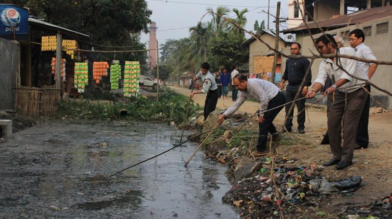 ADBU cleans canal | Assam Times