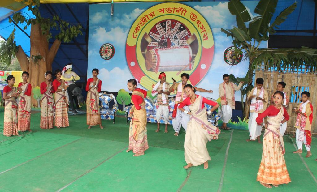 Traditional bihu dance at 8th Kendriya Rongali Utsav at Lakhimpur.