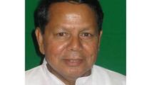Narrow escape for Dasmunsi, Dwijen Sarma