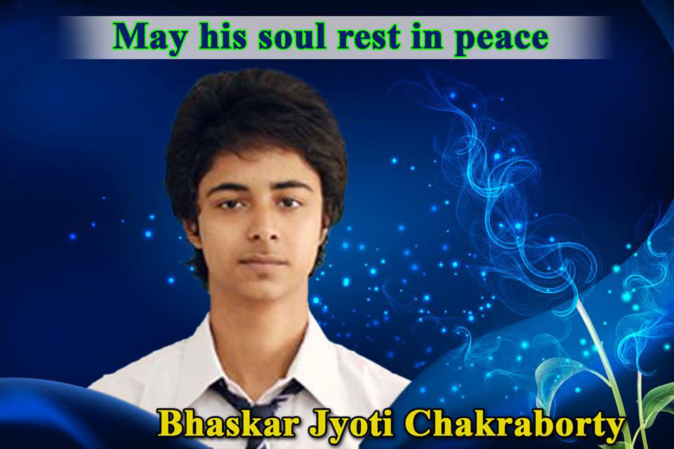 College student dies in road accident