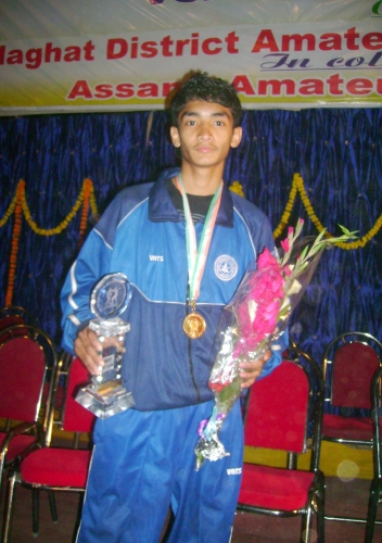 Shiva Thapa wins Gold Medal and Best Boxer at Golaghat boxing championship