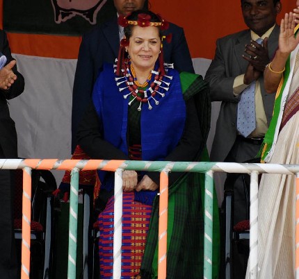 Sonia Gandhi campaigning at Dimapur