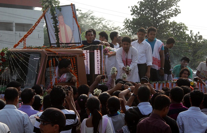 Khagen Mahanta cremated 