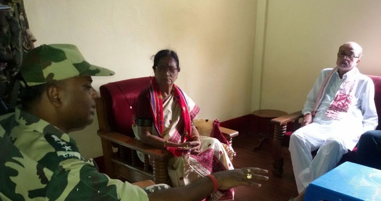 Chakrabartty, Deka on visit to Uriamghat