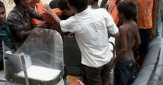 Flood: Rajnath talks to Gogoi 