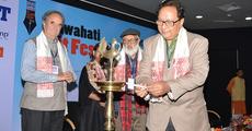 Eminent journalist attends Lit Fest