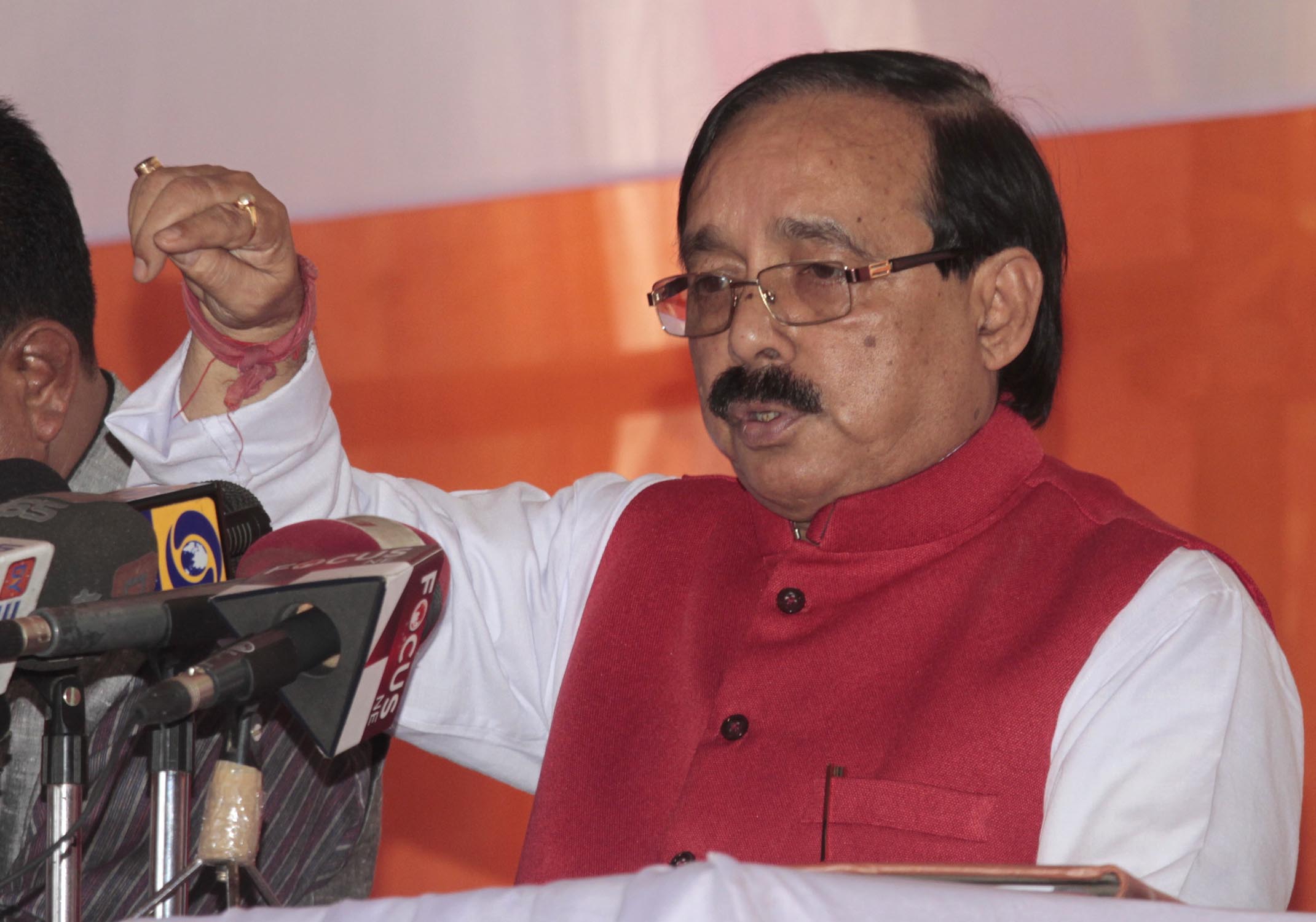 Dutta ensures fence mending rally! 