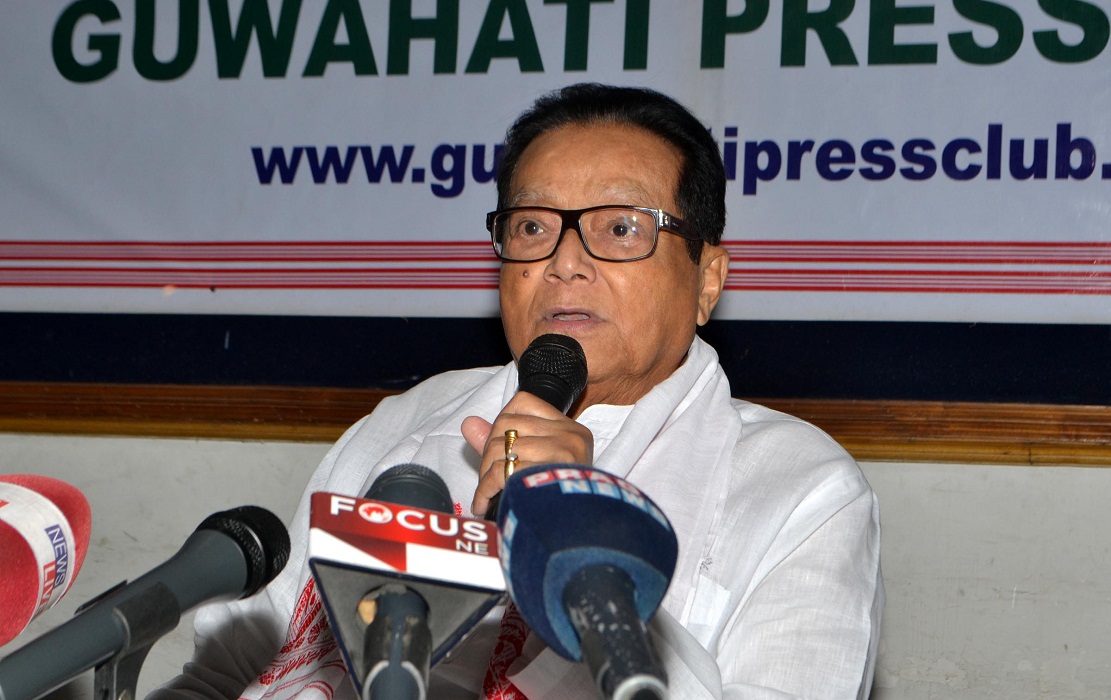 Speaker Gogoi interacts with scribes 