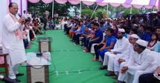 Guv, CM in topper felicitation race 