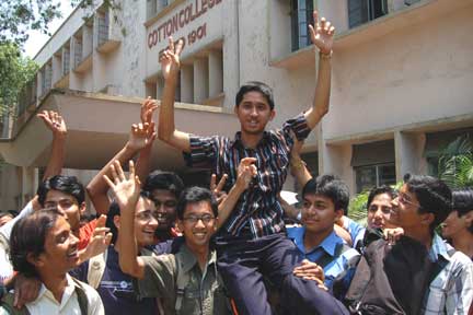 Nitul Khatoniar tops HS Science 2008