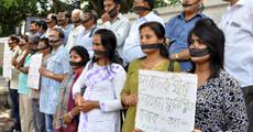 Assam scribes demonstrate in front of press club