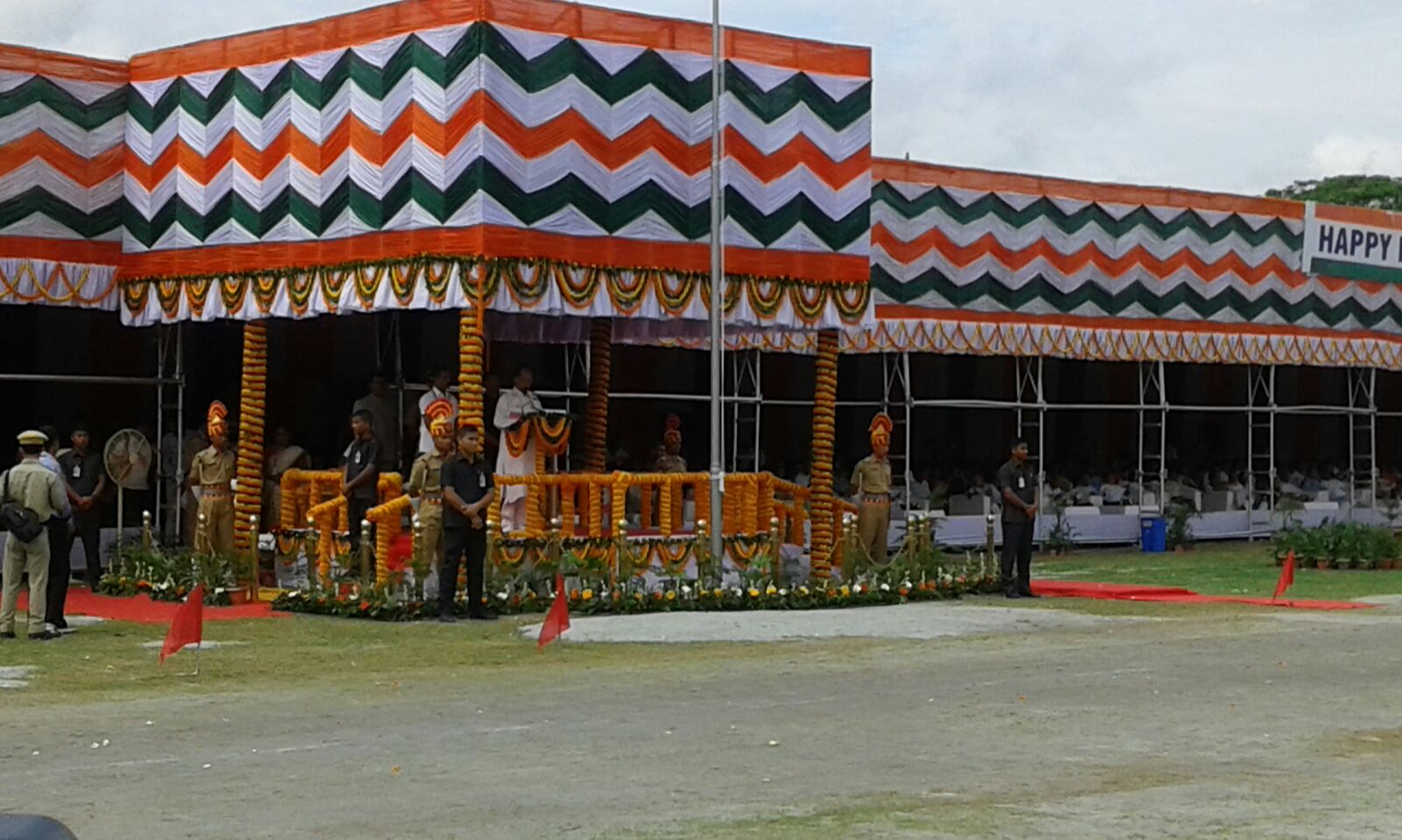 Govt announces 5 new districts 