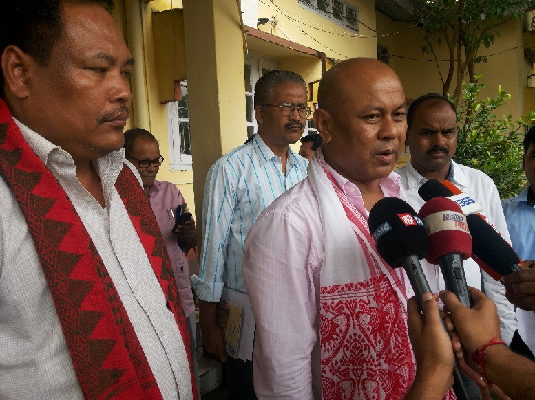 Mohilary takes stock of flood in Chirang