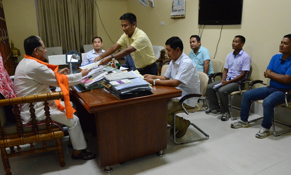 Gogoi assures of implementation of Bodo medium issues
