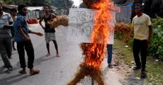 Modi's effigy burnt