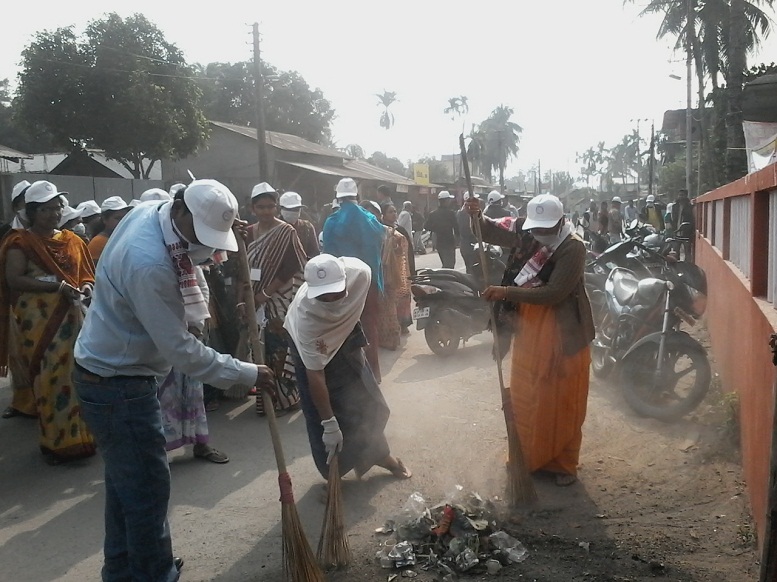 Cleanliness drive in Kokrajhar