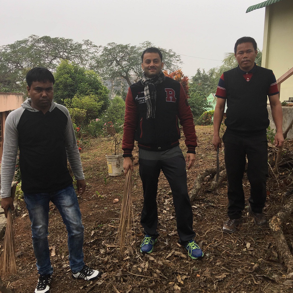 Guwahatians join Shramdaan initiative