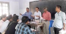 Training to presiding and polling officers 
