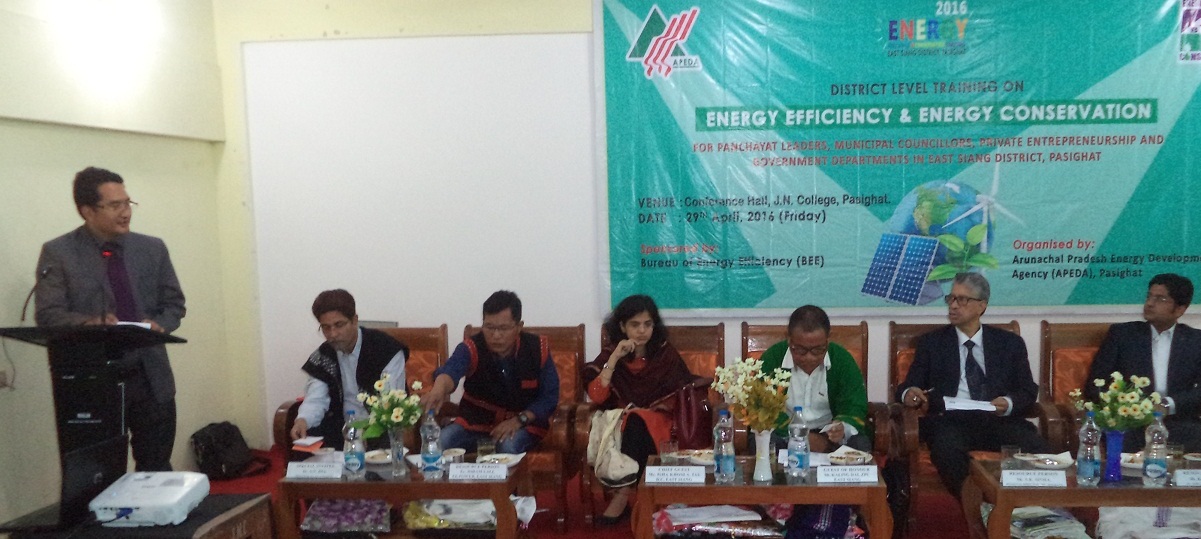 Training on energy efficiency and conservation