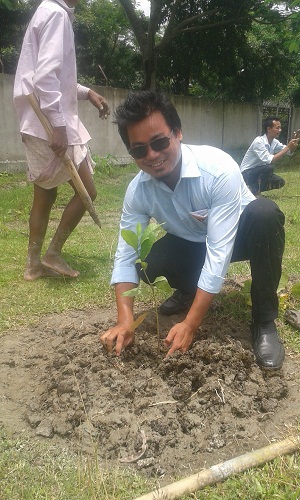 Students take up plantation drive at Tangla College