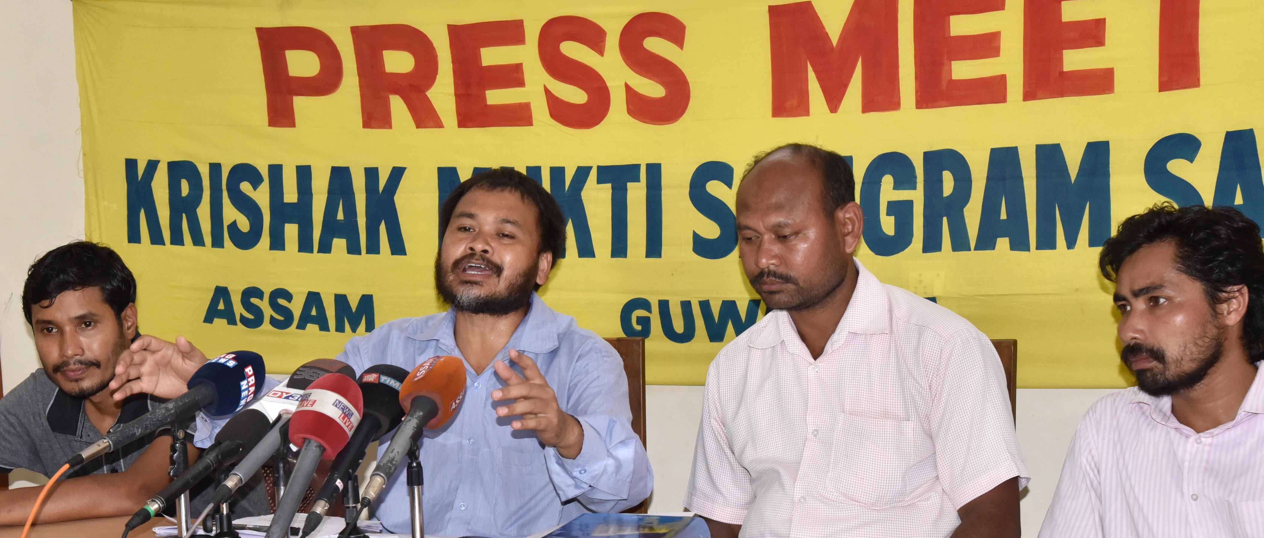 Akhil takes on Sonowal on VAT issue