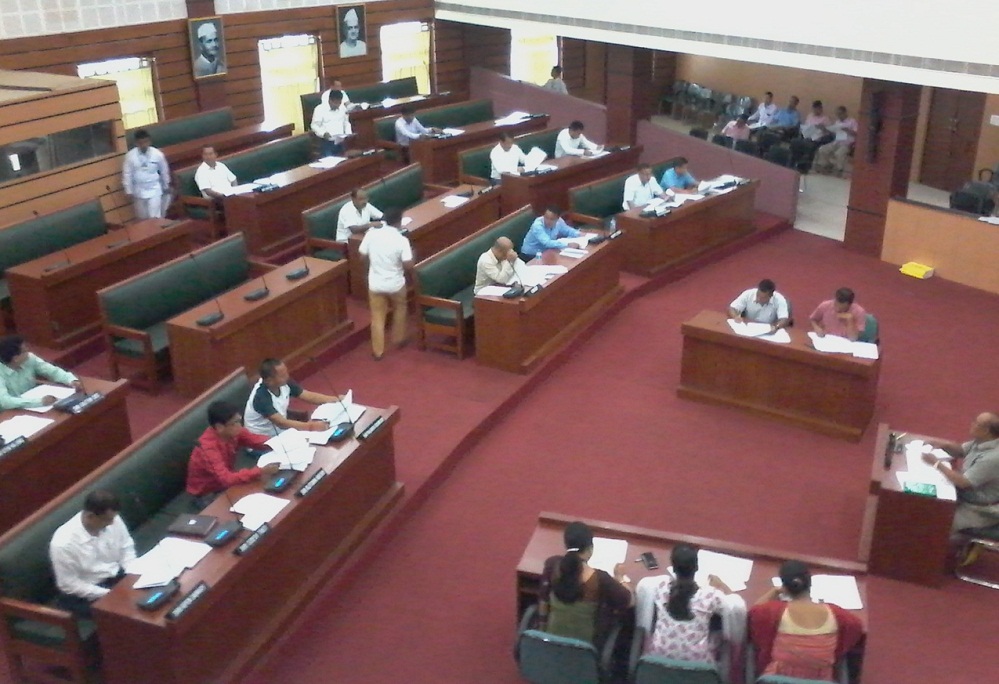 Mohilary tables 462.66 crore budgets