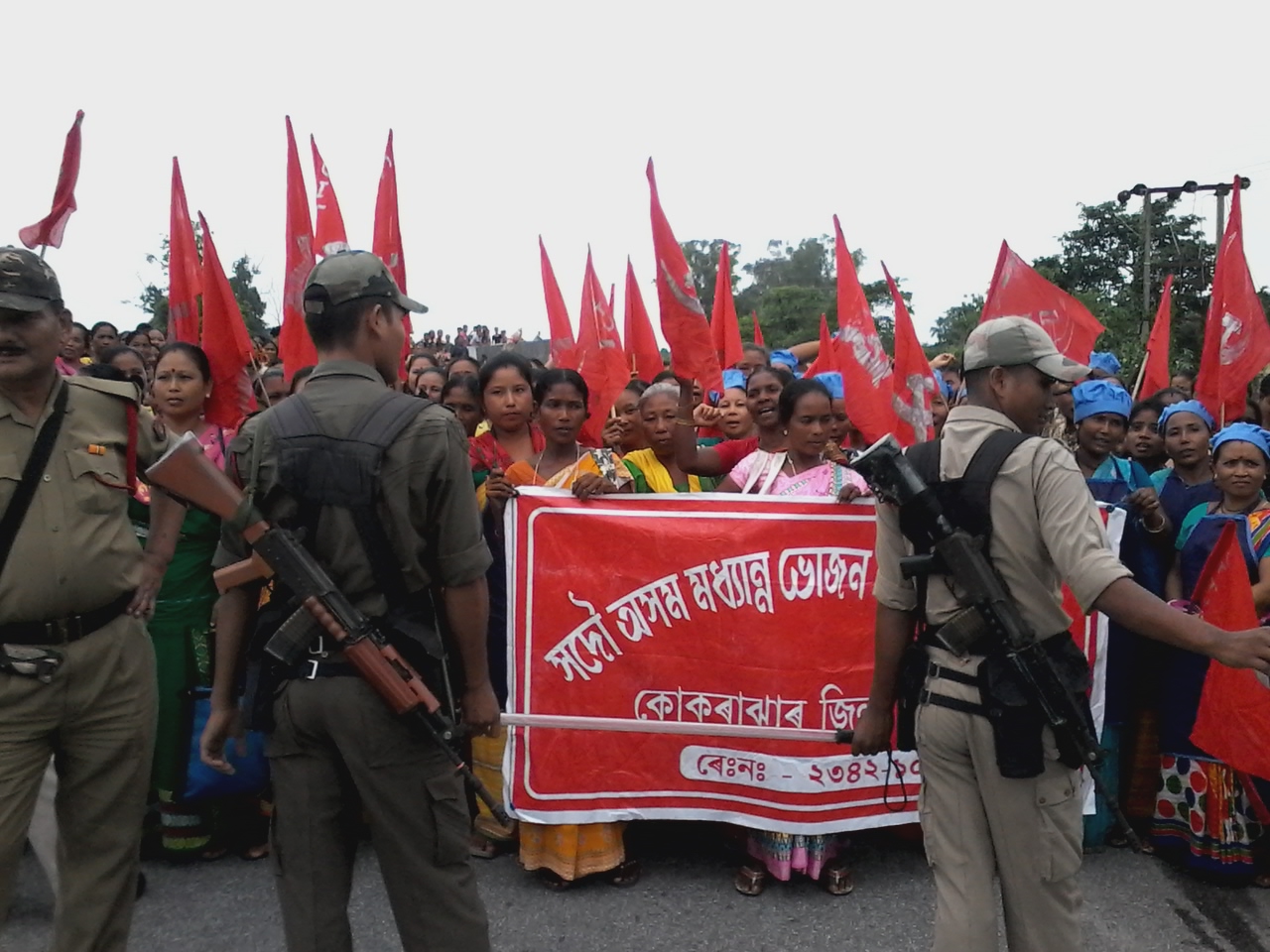 NH blockade at Serfanguri 