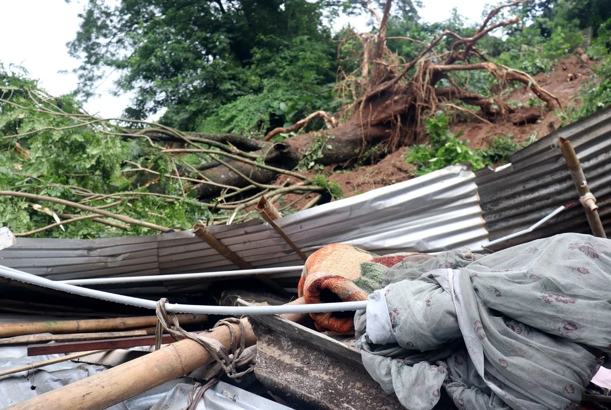 Guwahati on landslide alert as heavy monsoon rains expose vulnerable hill slopes — photo 2
