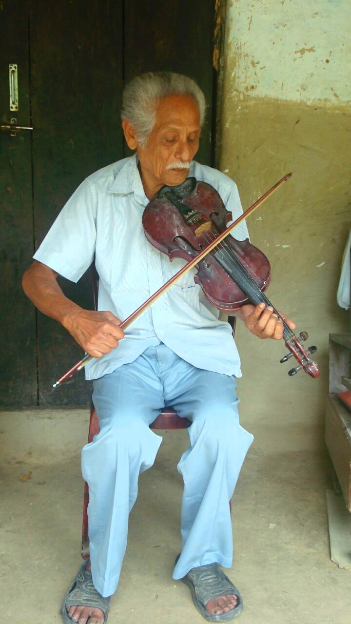 Octogenarian Music Maestro Sisir Kumar Suni