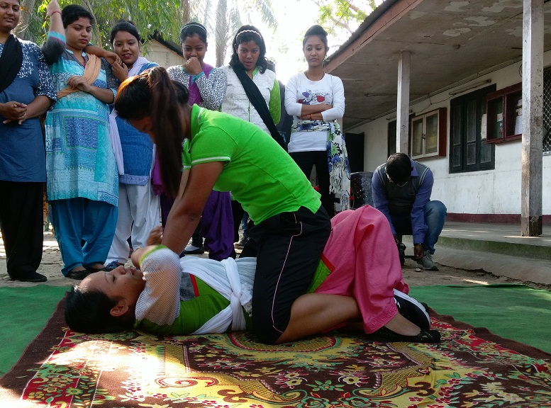 Self-defence training for lady scribes 