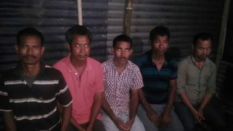 5 poachers held