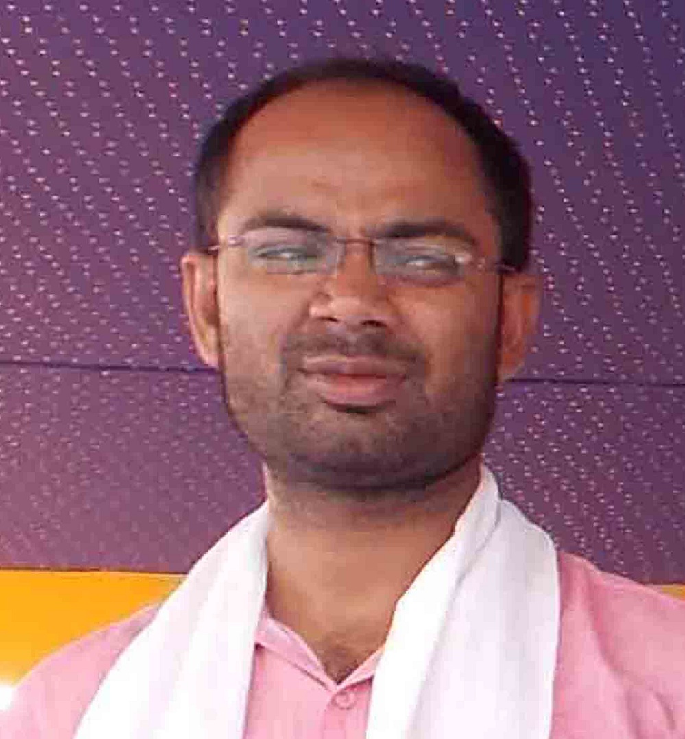 Students leader shot dead