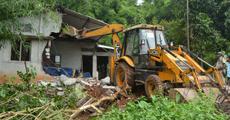 2 hurt in Amchang eviction drive