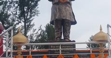 Sonowal unveils  Bhupen Hazarika statue in Hojai