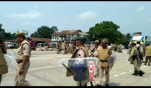 War like situation in Guwahati outskirt