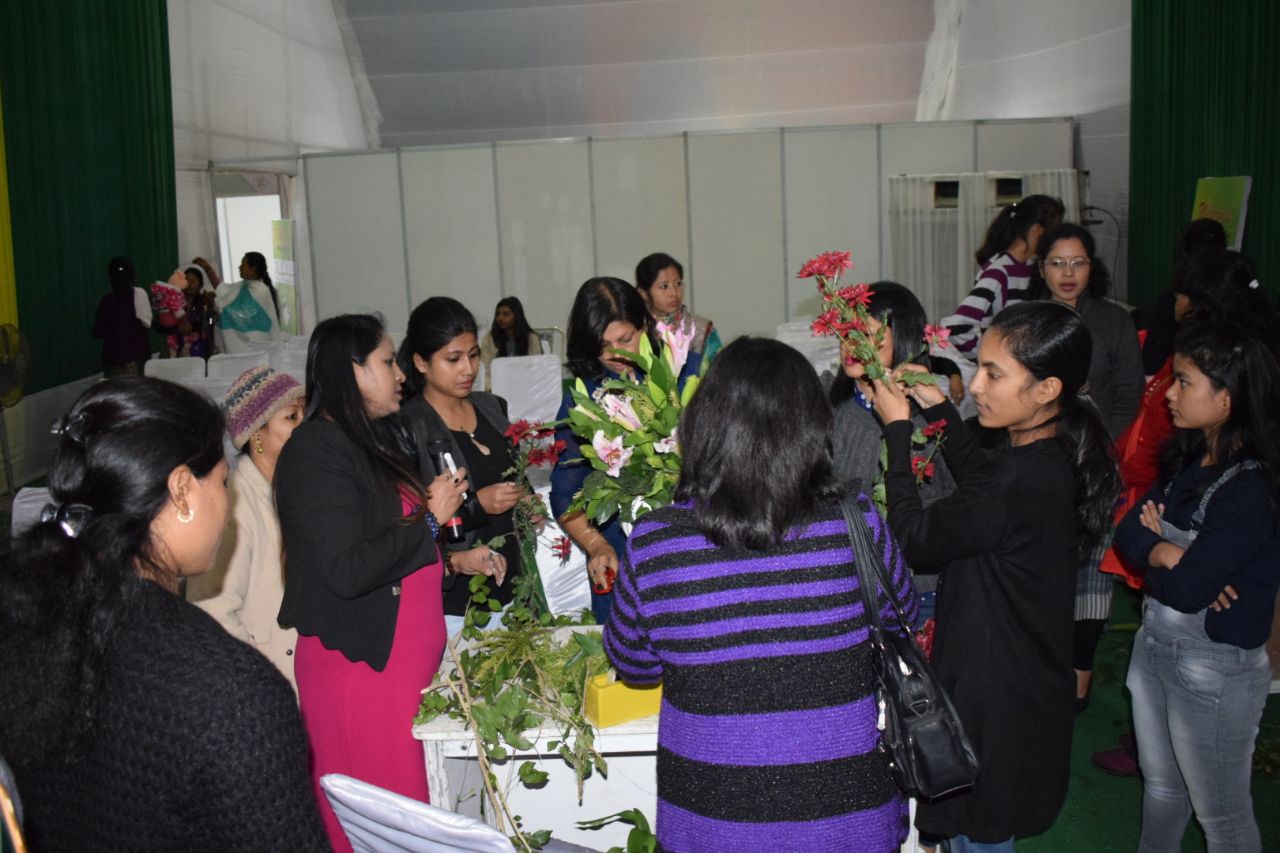 Steps to promote floral design
