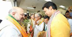 Biplab taking oath as Tripura CM