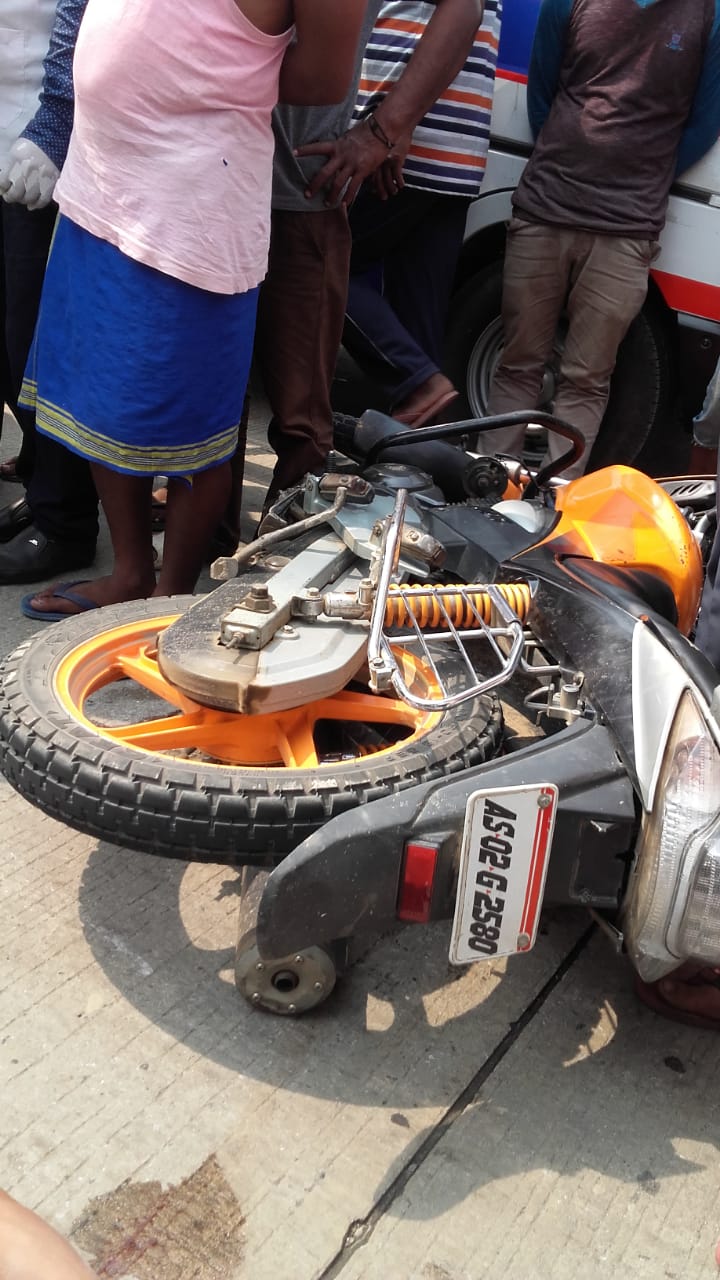 Biker dead in road mishap at Raha