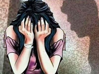Two workers held on molestation charge