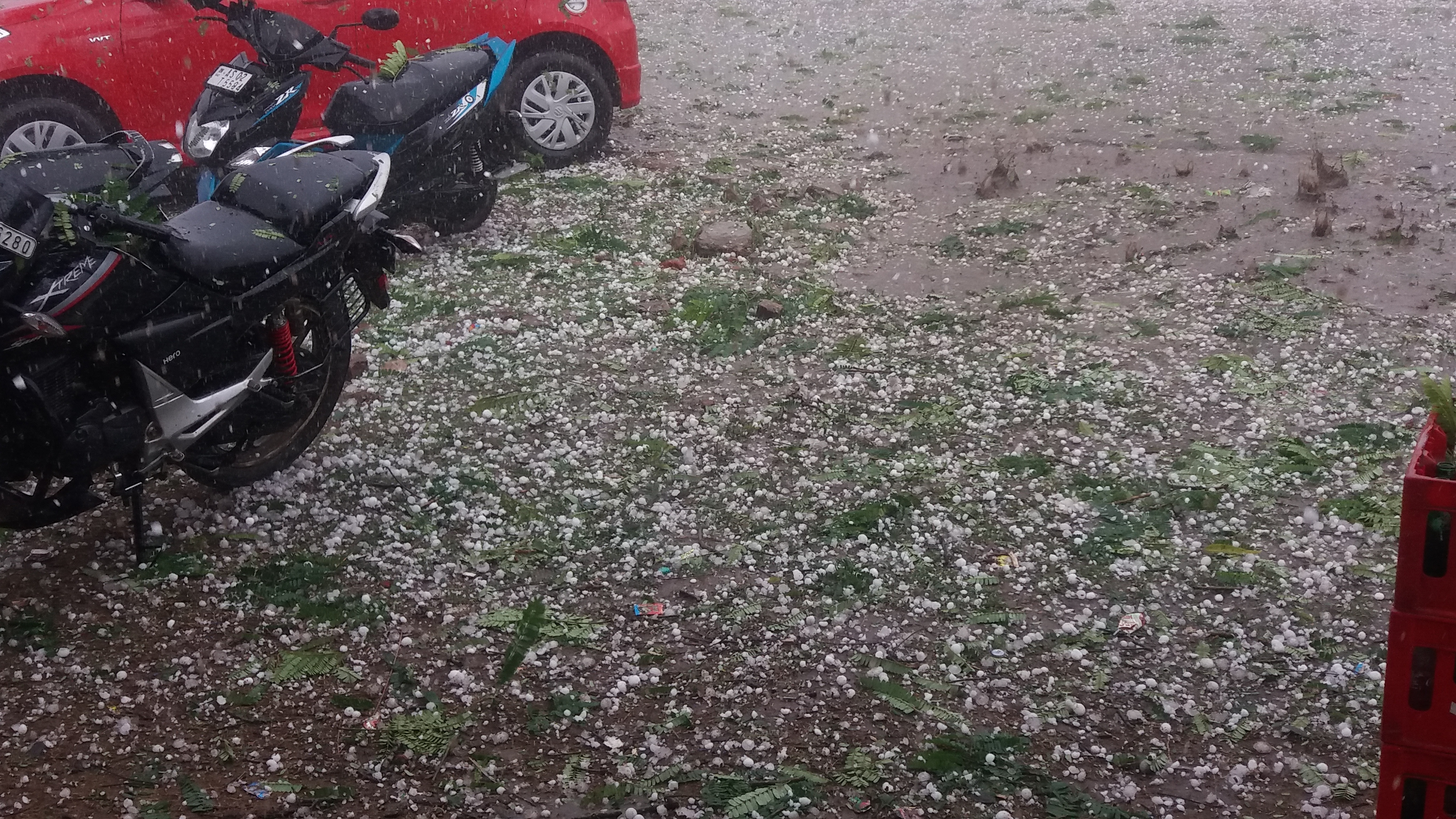 Hailstorm turns Hojai into Kashmir