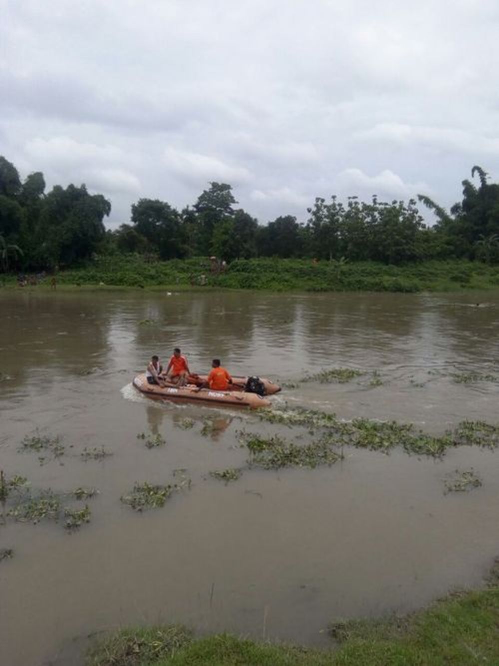 Two girls drowned in Longa River