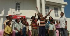 Orphan kids inaugurate the 9th International Expo