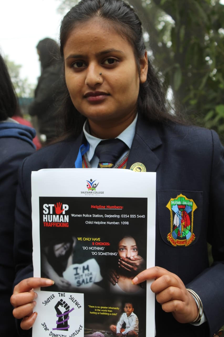 Students Join Rally to Support Children, Prevent Human Trafficking