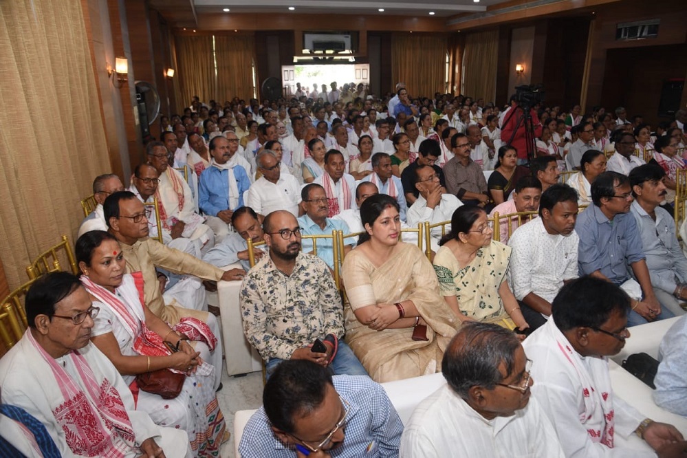 Priceless volume ‘Xuaroni Bhaibhav’ released  