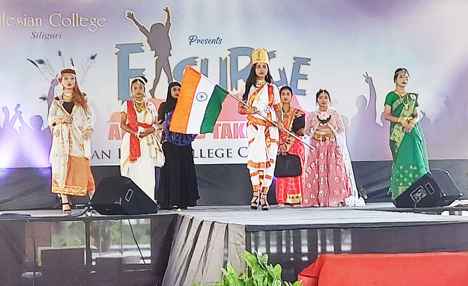 College youth celebrate diversity in fashion show