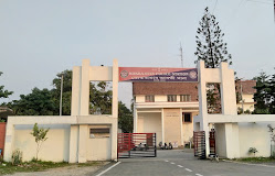 3 arrested under arms act
