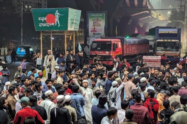 Why not Hasina  tendering  an apology to Hindus!